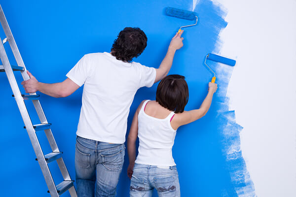 how to paint interiors walls in rainy weather