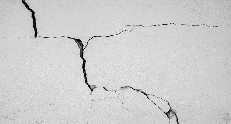 4 types of cracks in walls