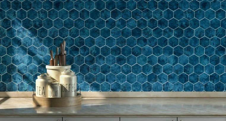 find how to choose the right backsplash for your kitchen