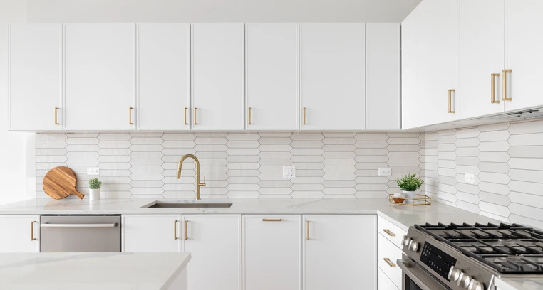 Here are some suggestions for your backsplash installation.
