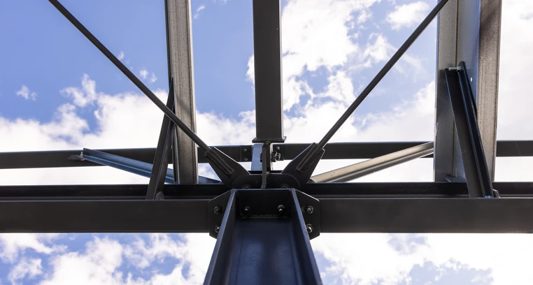 what type of epoxy is ideal for steel construction projects